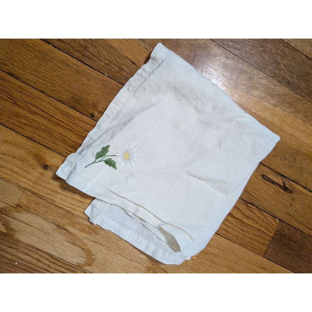 Vintage Embroidered Daisy White Linen Napkin Handkerchief Hemstitch Cottagecore